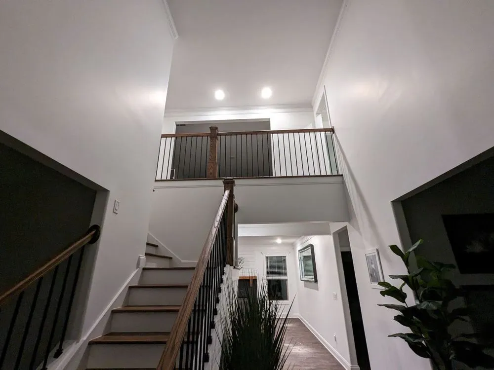 Slide of TR & JP Handy Electricians