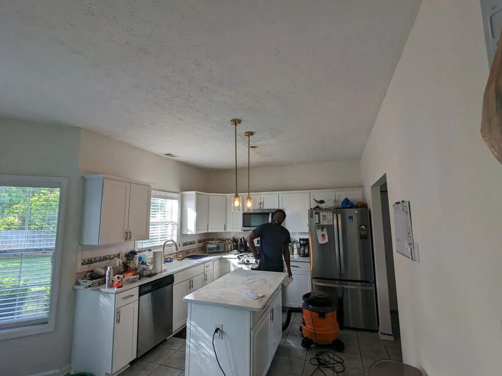 Slide of TR & JP Handy Electricians