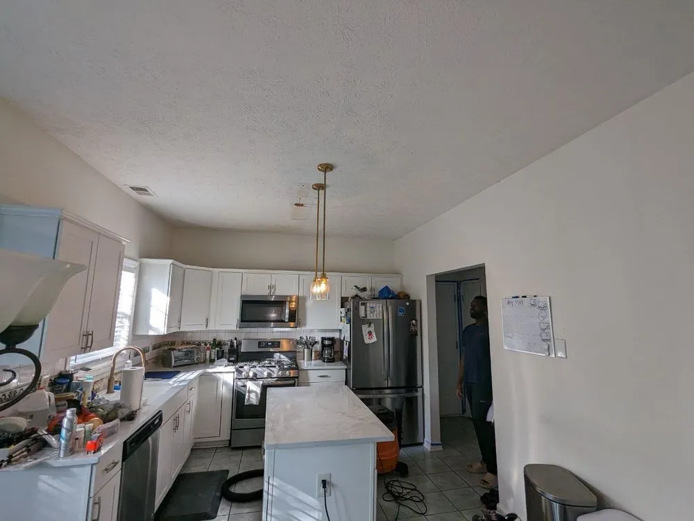 Slide of TR & JP Handy Electricians