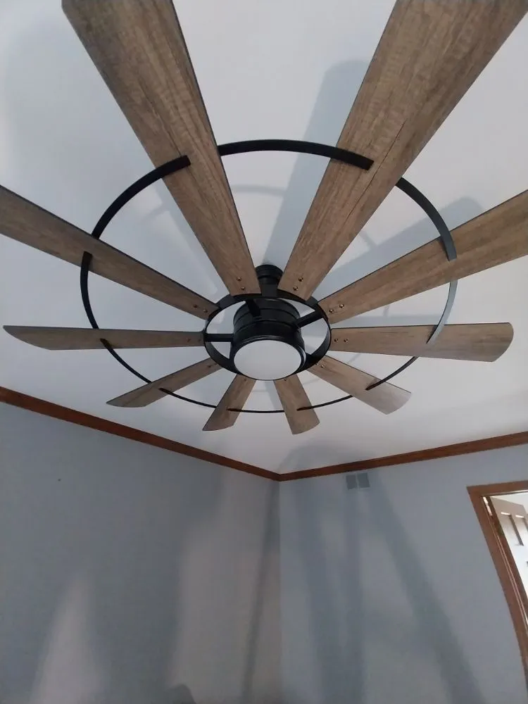 Slide of TraCom Electric & Contracting