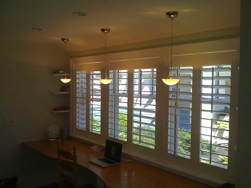 Certified electrician providing wiring installation in ,