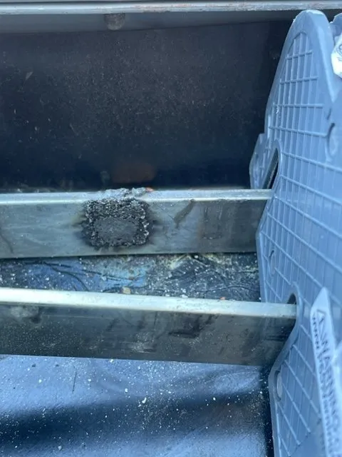 Affordable electrician providing electrical repair in ,