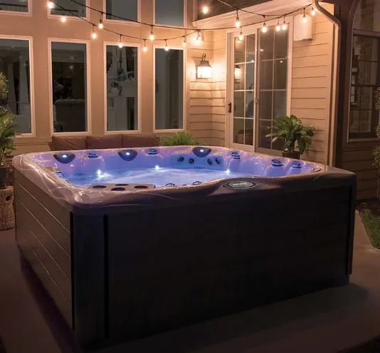 Affordable electrician providing circuit breaker repair in , 