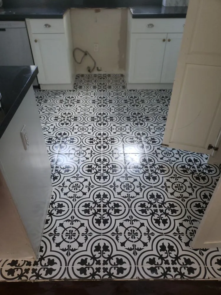 Expert electrical repair service in ,  - Travis Ray Solutions Handyman