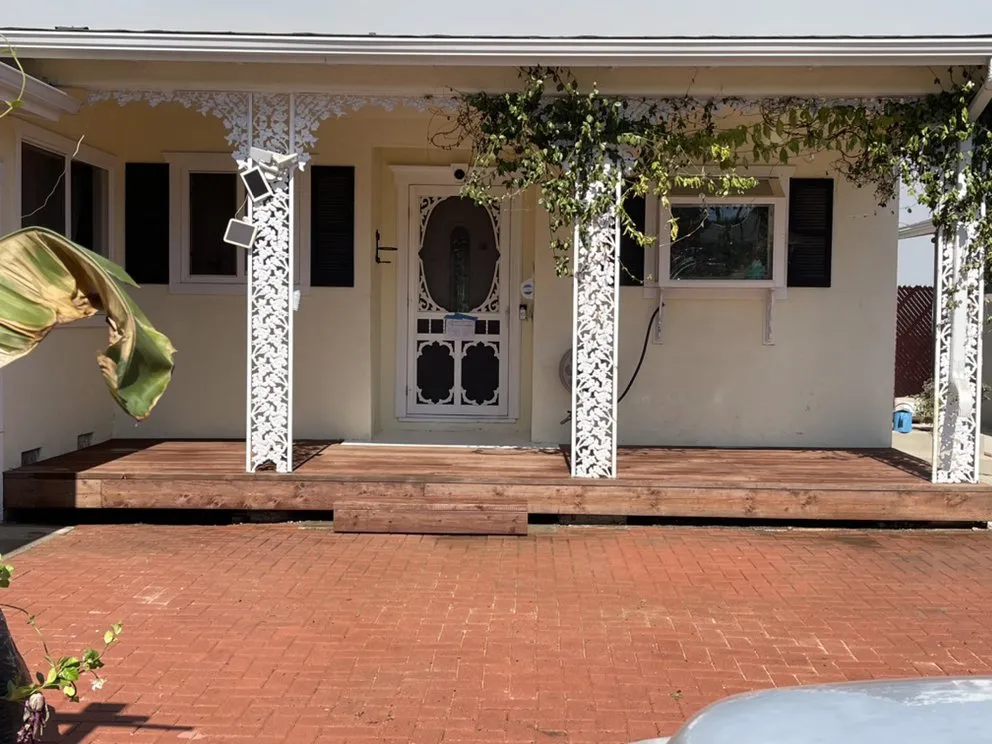 Slide of Travis Ray Solutions Handyman