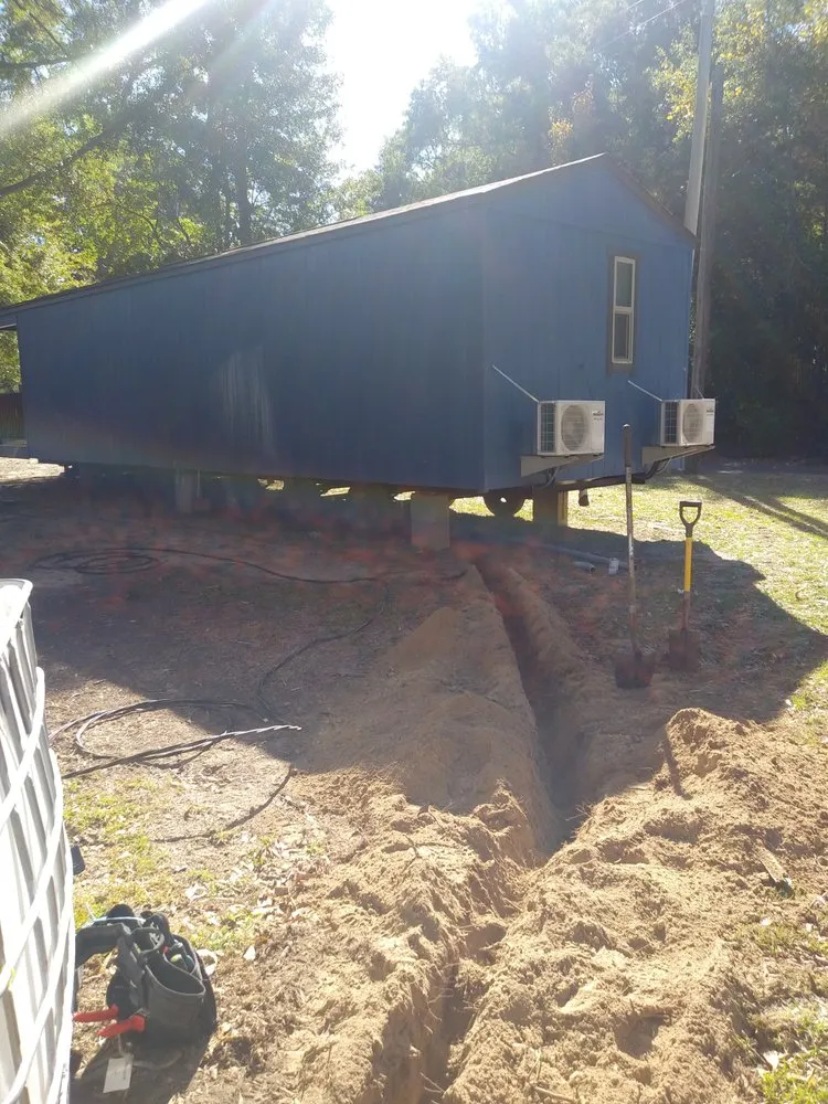 Trusted electrician providing circuit breaker repair in Dubach, LA - Traweek Electric