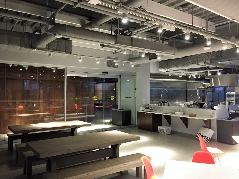 Slide of TRE Lighting & Electrical