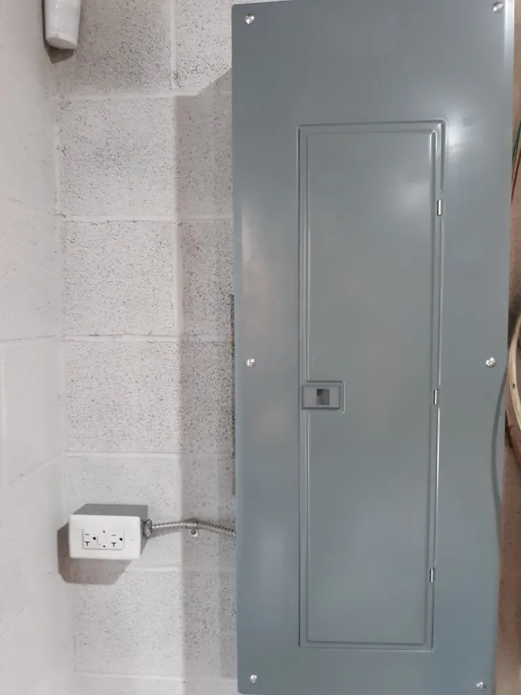 Slide of Tremmel Electric