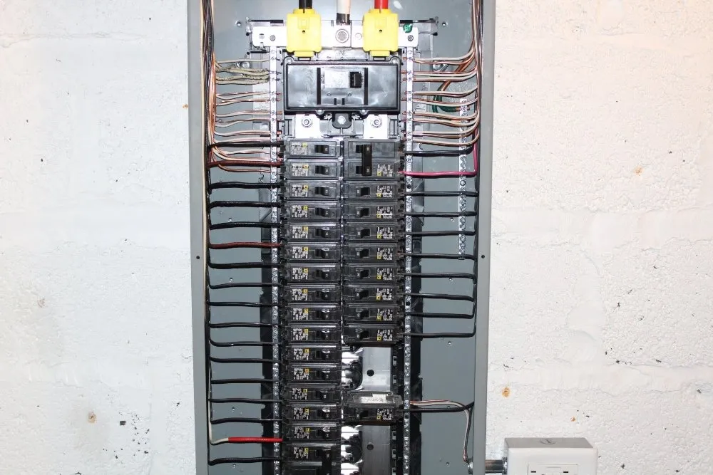 Slide of Tremmel Electric