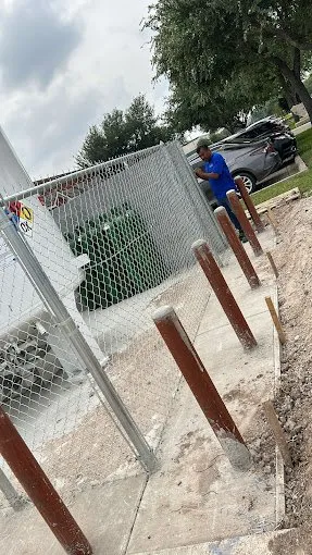 Slide of Trevino Fencing Services