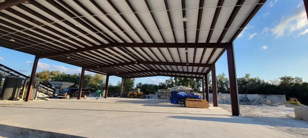 Certified electrician providing lighting installation in Riverview, FL - Trew Solutions