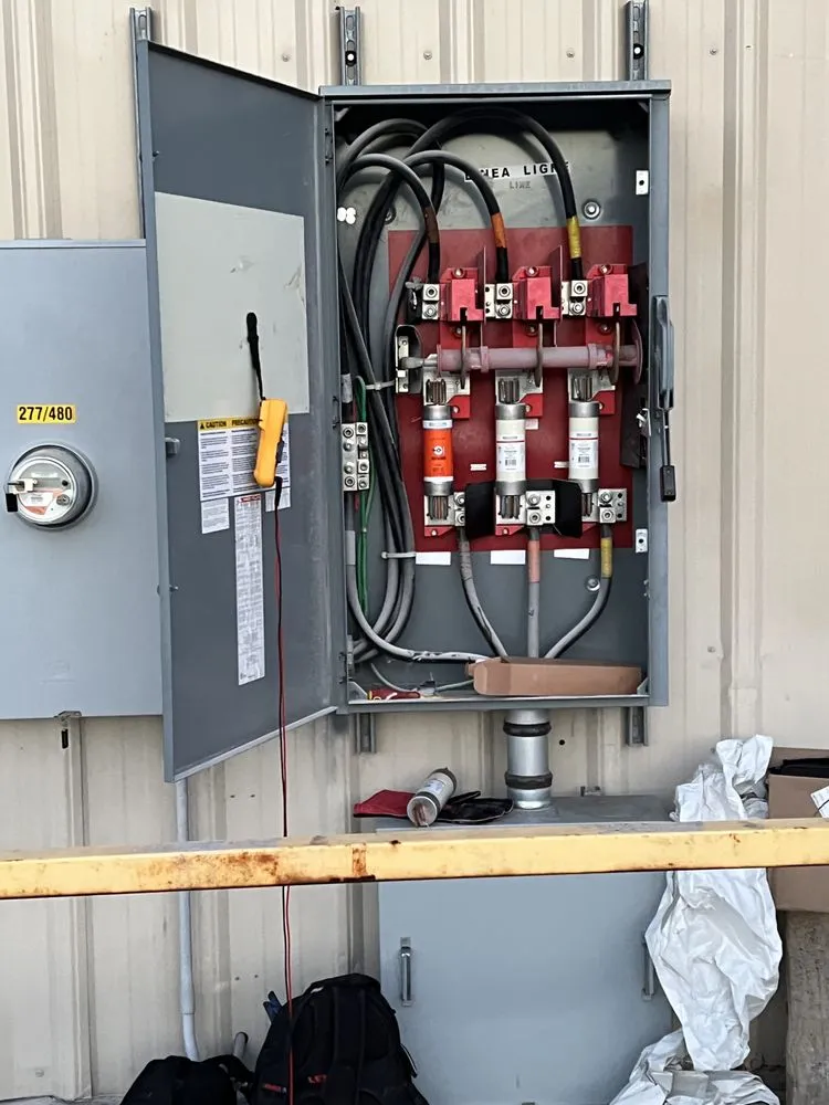 Expert outlet and switch repair experts serving Riverview, FL - Trew Solutions