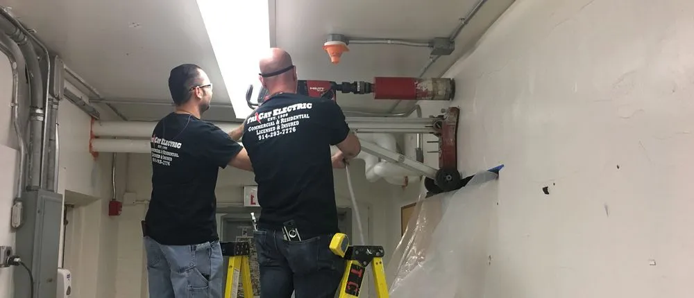Licensed circuit breaker repair in Cortlandt Manor, NY by Tri-Cat Electric