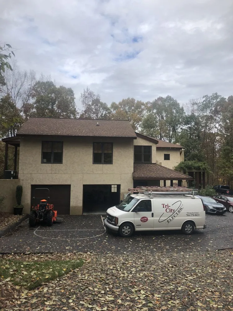 Licensed circuit breaker repair experts serving Sherrills Ford, NC - Tri-City Electric of North Carolina