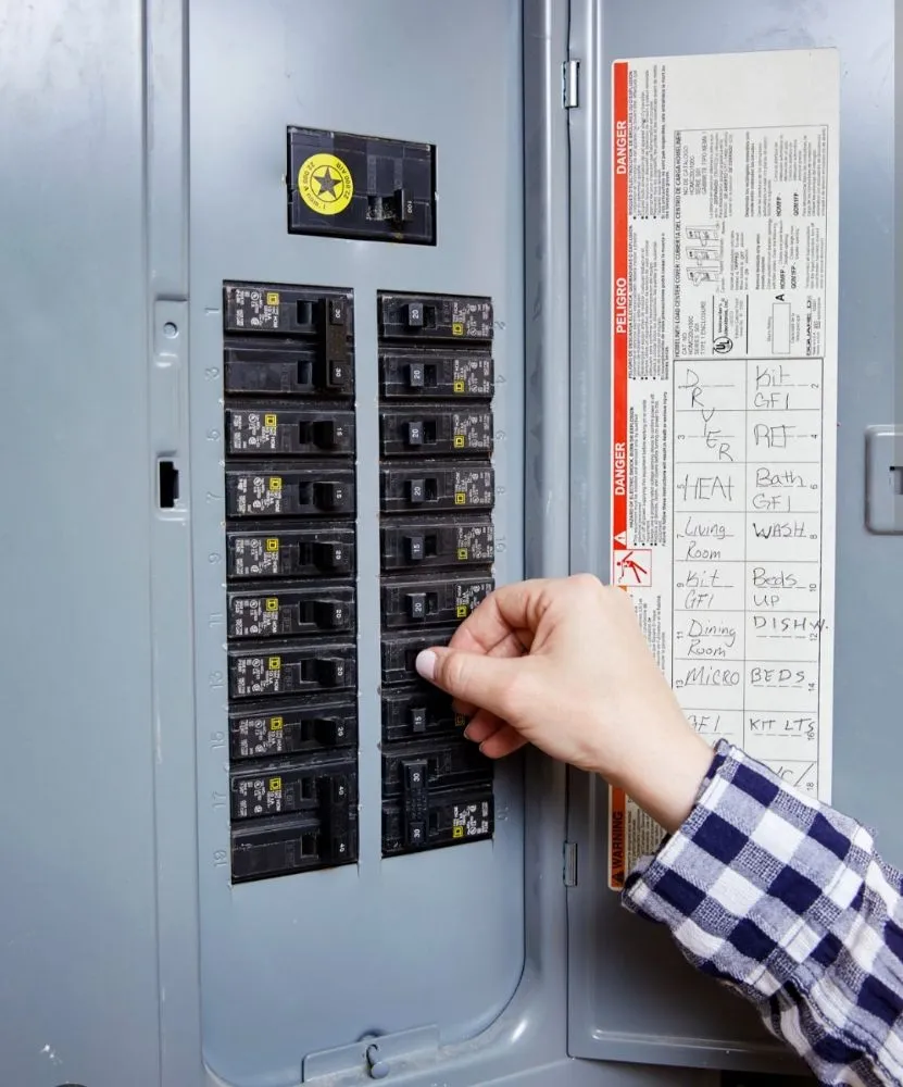 Licensed electrician providing circuit breaker repair in Great Mills, MD - Tri-City Electrical Services