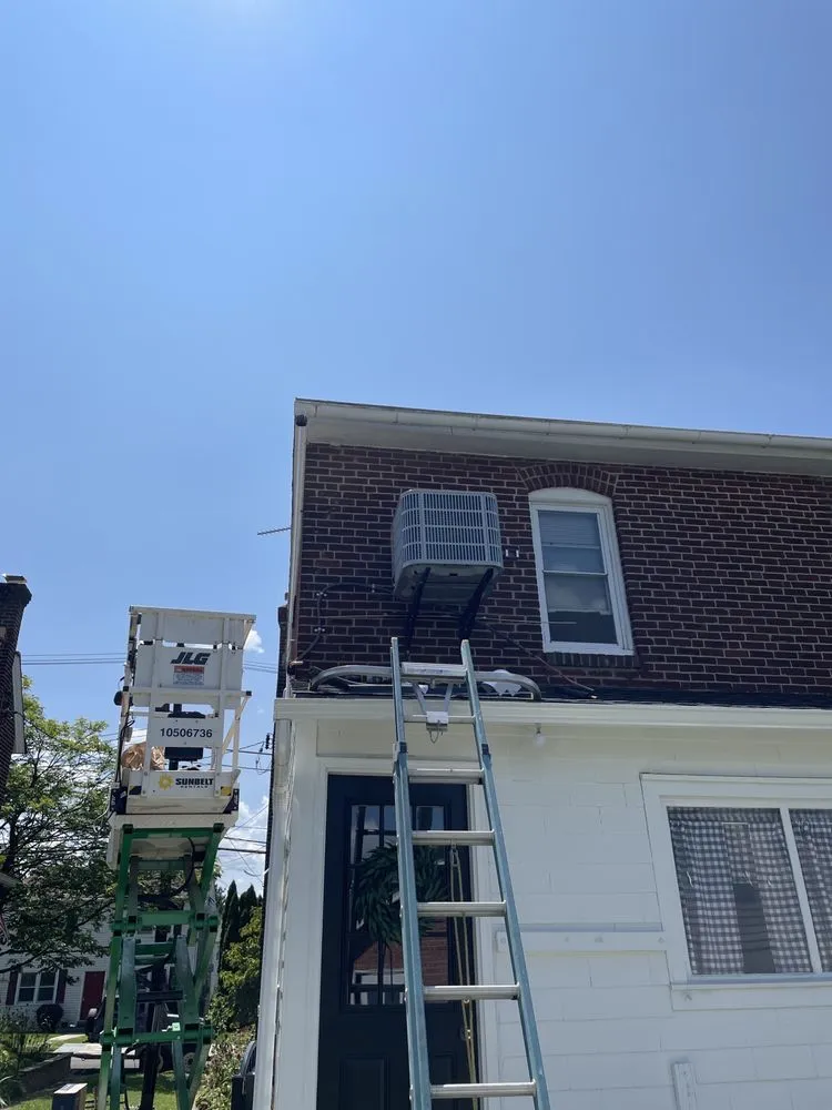 Professional circuit breaker repair service in ,  - Tri-County Residential Contractors