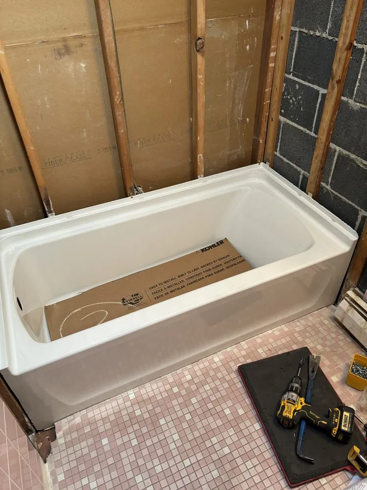 Affordable electrician providing outlet and switch repair in , 