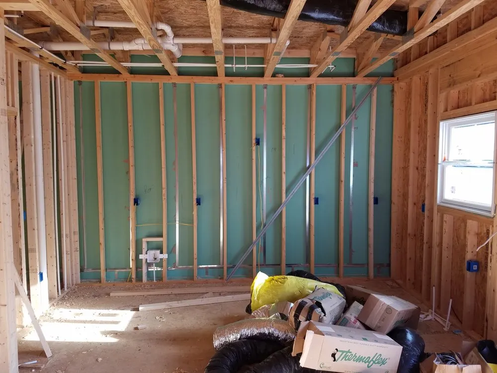 Licensed emergency electrical service in ,  by Tri Phase Electric