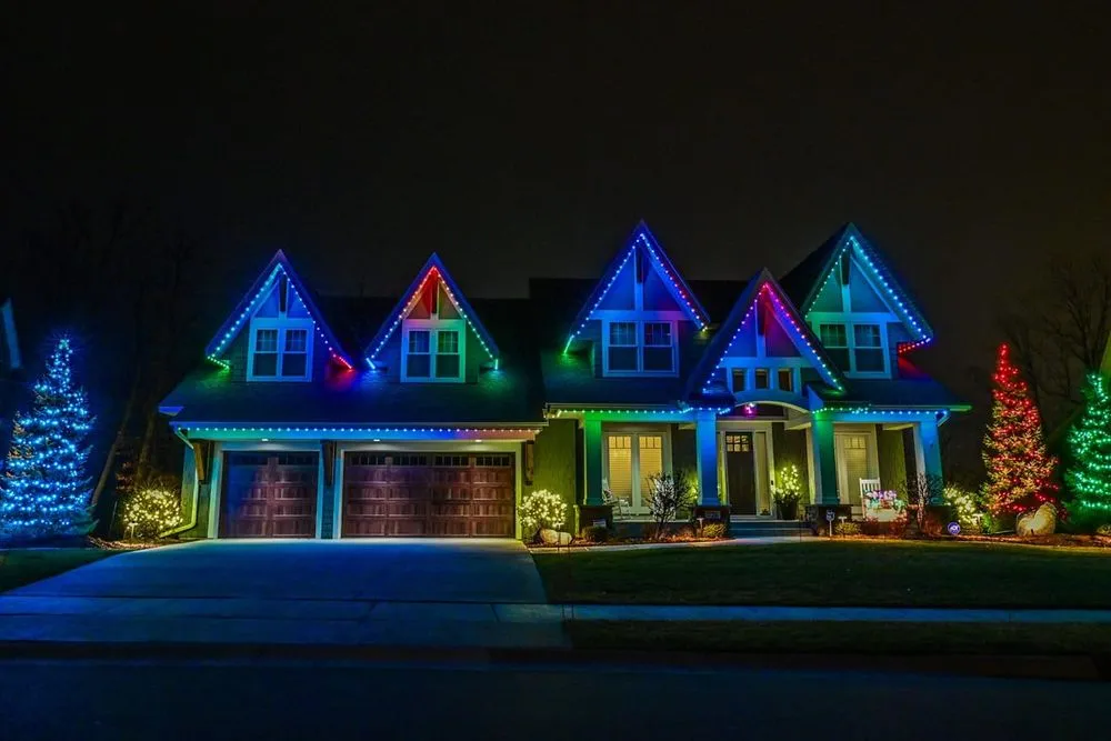 Emergency electrician providing emergency electrical service in Havertown, PA - Tri-Point Electric