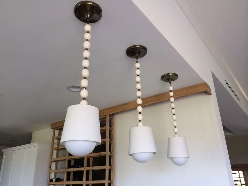 Reliable electrician providing lighting installation in , 
