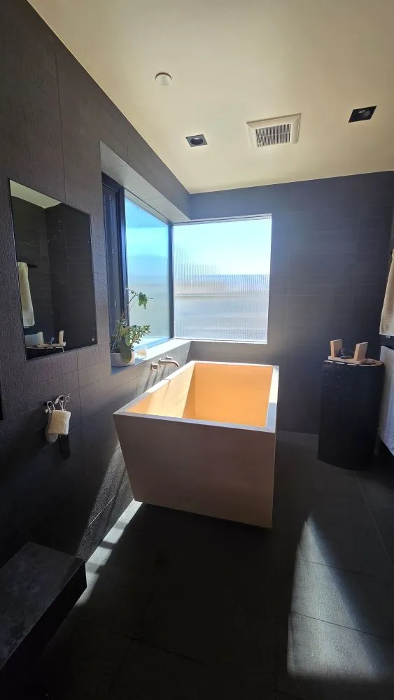 Slide of Tri-Star Electric