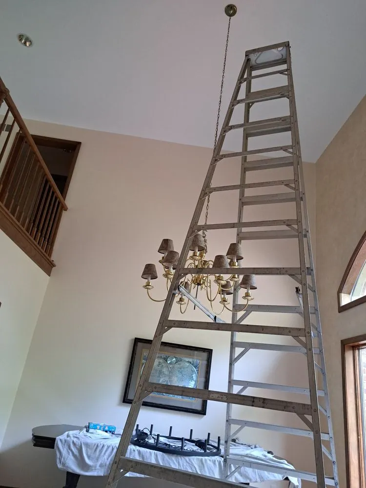 Slide of Tri Star Electrical