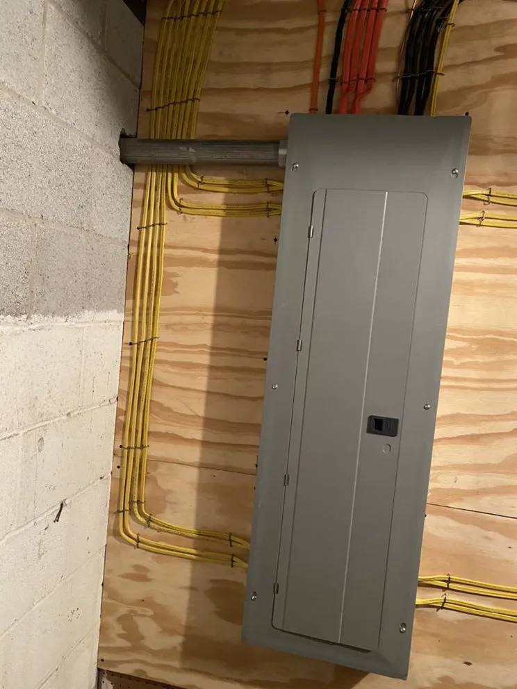 Slide of Tri-Star Electrical Solutions