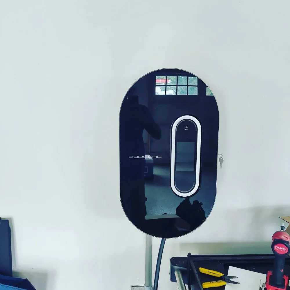 Slide of Tri Starr Electric