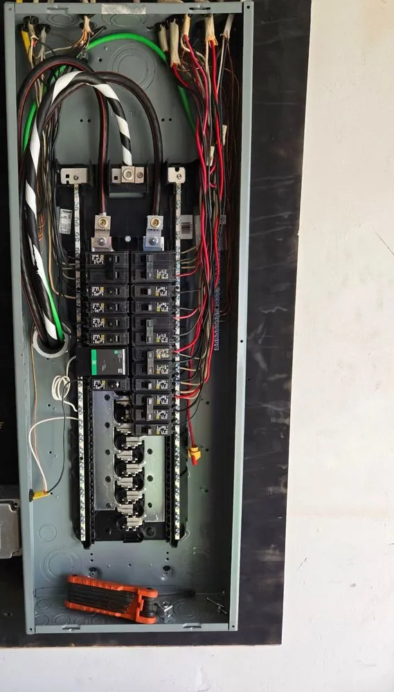 Slide of Tri Starr Electric