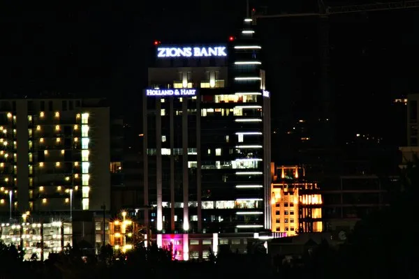 Tri-State Electric Logo