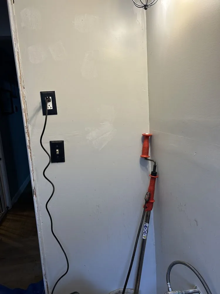 Expert emergency electrical service service in ,  - Tri State Handywork