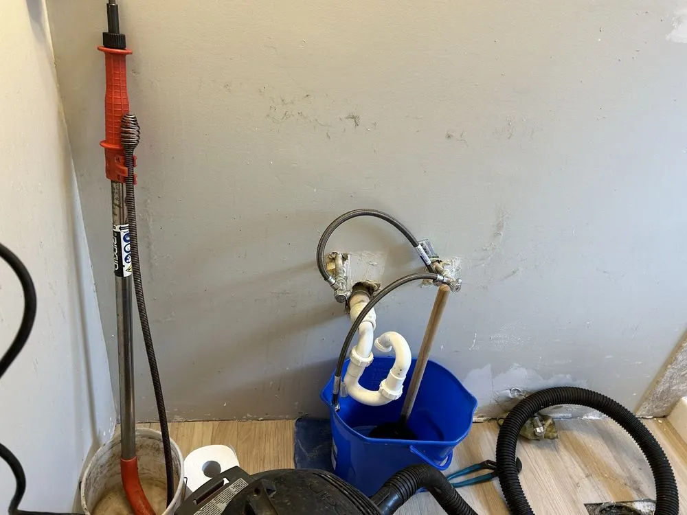 Expert electrical repair in ,  by Tri State Handywork