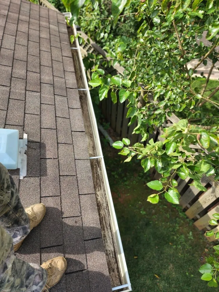 Licensed electrical service for homes in wiring installation,  by 