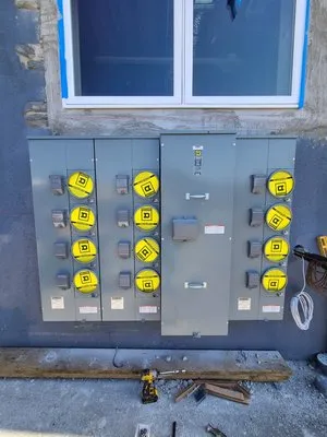 Tri Zone Electric Logo