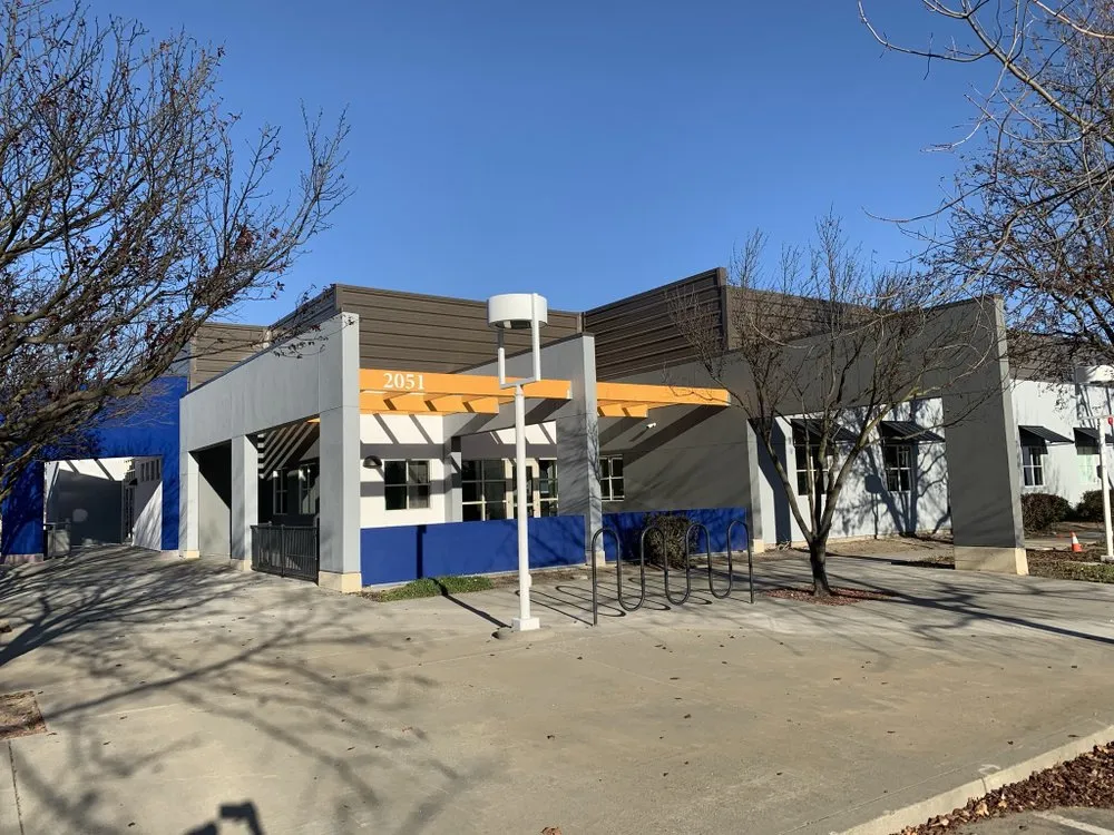 Slide of Triamid Construction