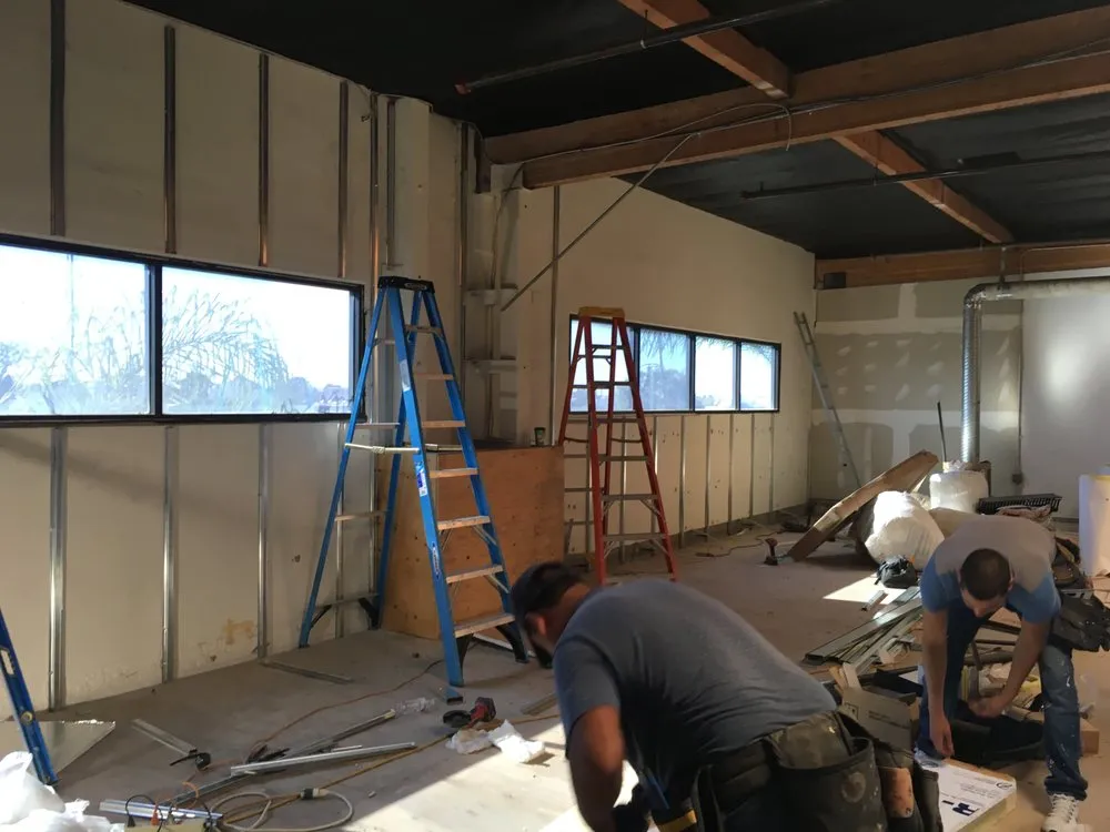 Affordable electrical repair experts serving ,  - Triana Electric & General Contractor