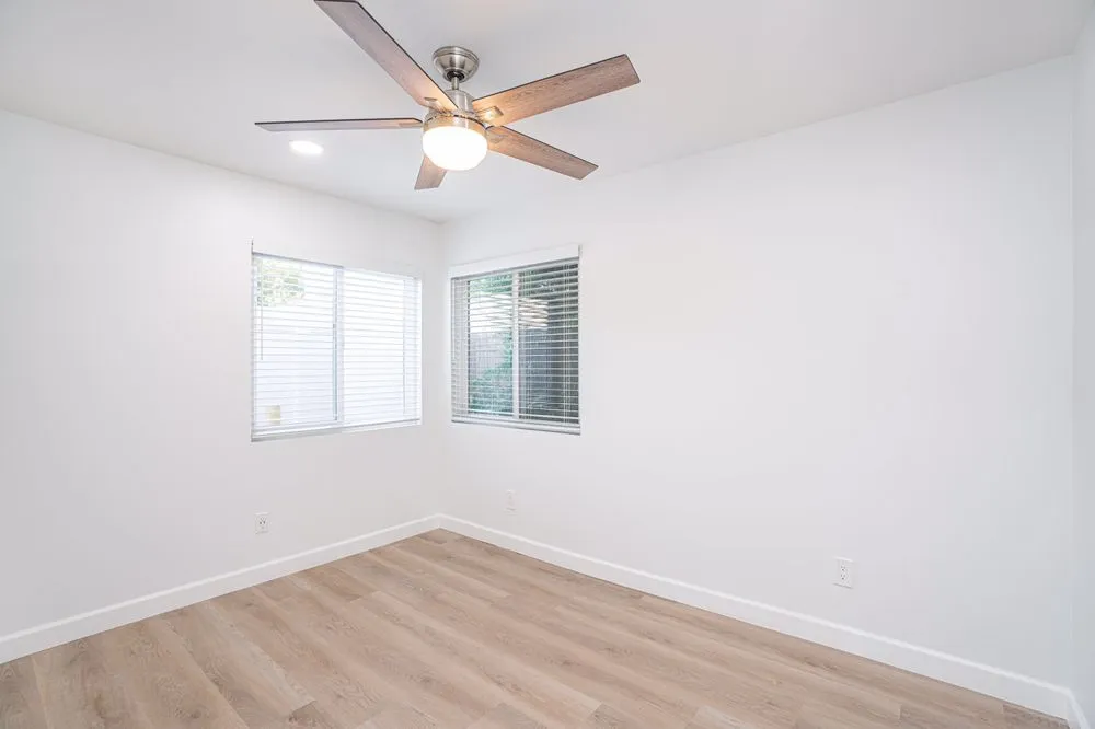 Slide of Triana Electric & General Contractor