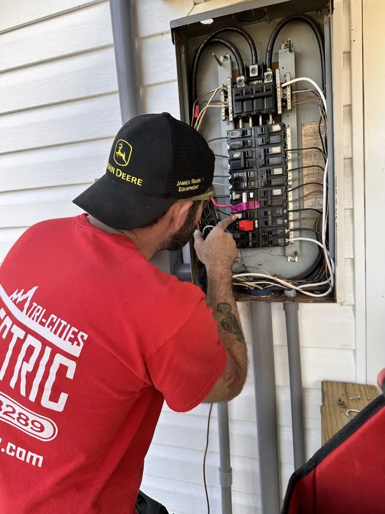 Slide of TriCities Electric