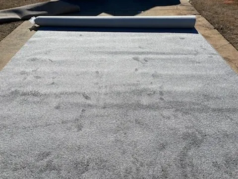 Expert electrician providing emergency electrical service in ,