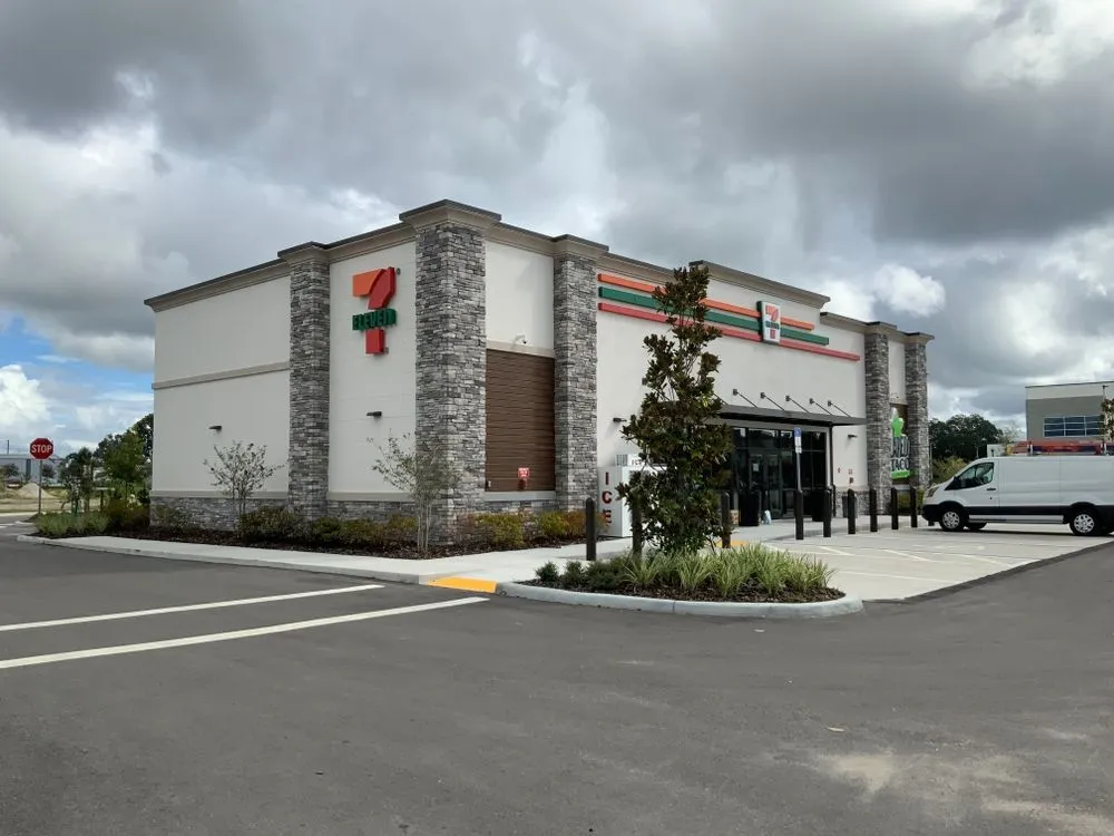 Reliable electrician providing wiring installation in ,