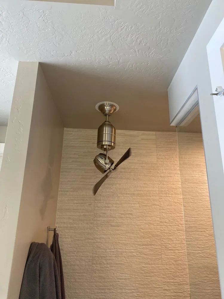 Slide of Triple 5 Electric