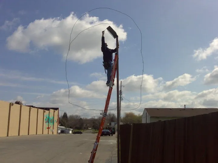 Affordable electrician providing lighting installation in Waterford, MI - Triple H Electric