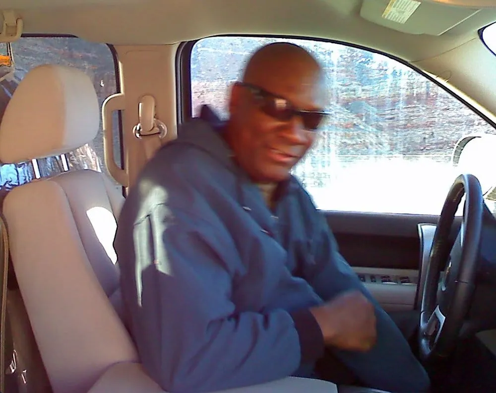 Reliable electrician providing lighting installation in , 