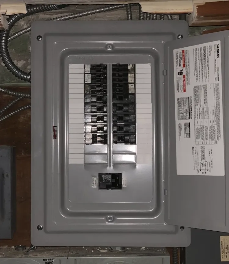 Slide of Triple T Electric