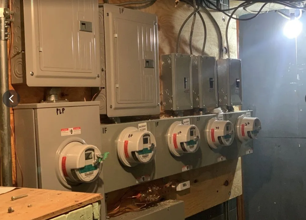 Slide of Triple T Electric