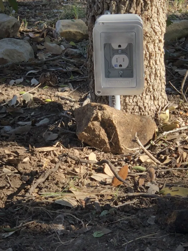 Slide of True Electric Services