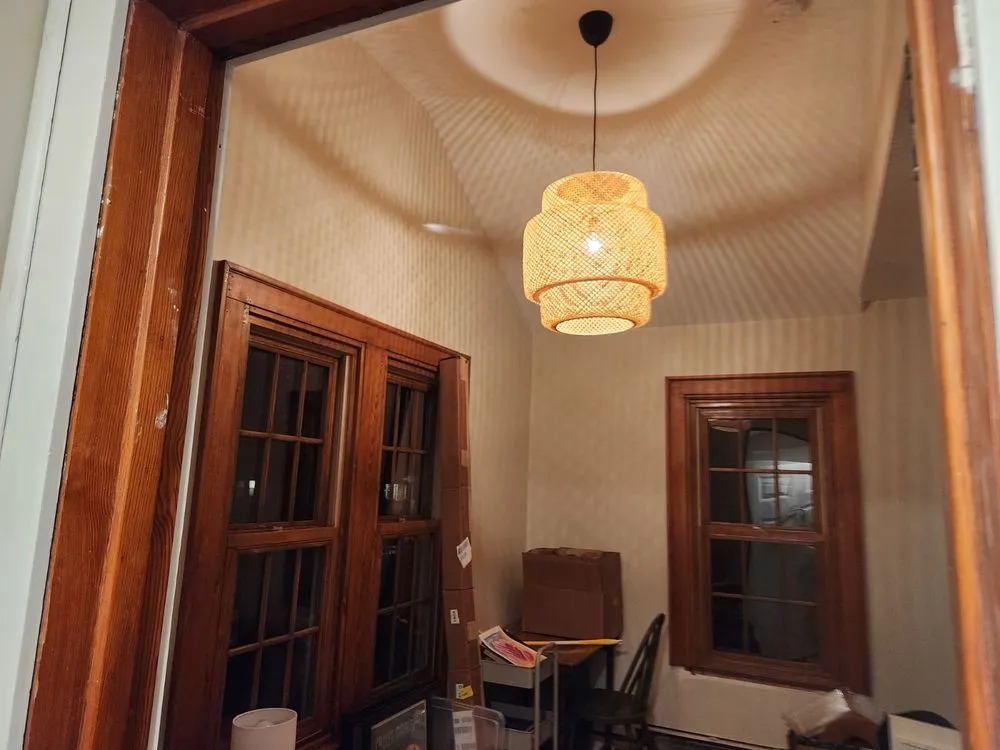 Slide of True Light Electric