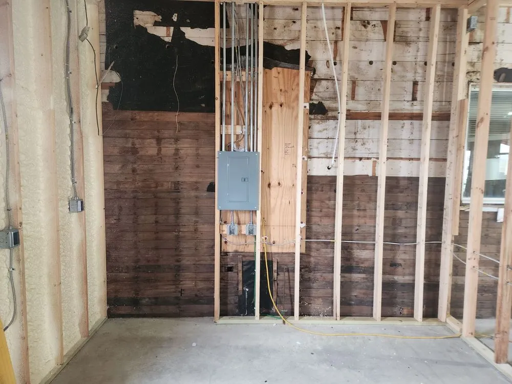 Slide of True Light Electric