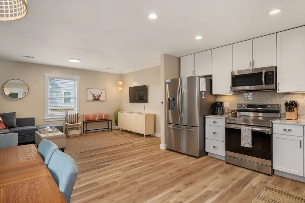 Slide of True Light Electric