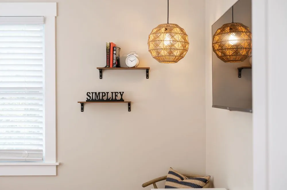 Slide of True Light Electric